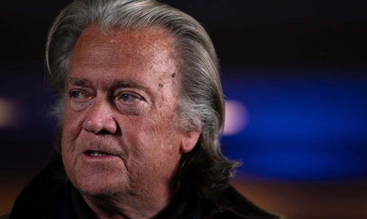Steve Bannon Urges Trump to Cancel Elon Musk’s Federal Contracts, Calls for Immigration Investigation