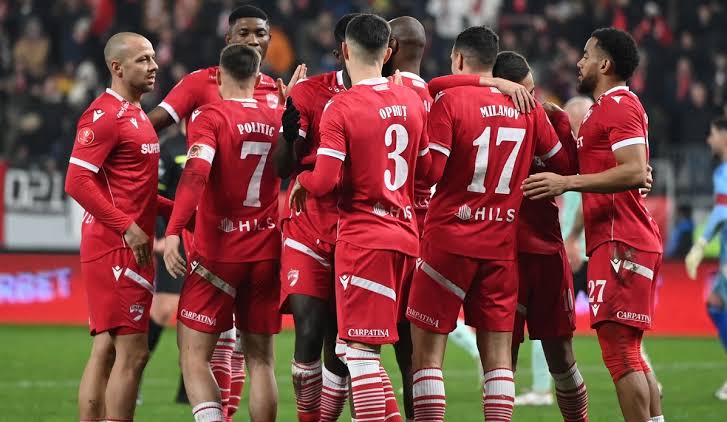 Încă o surpriză uriașă în Liga 1! Dinamo București face un transfer de ultim moment care va uimi întreaga lume a fotbalului…