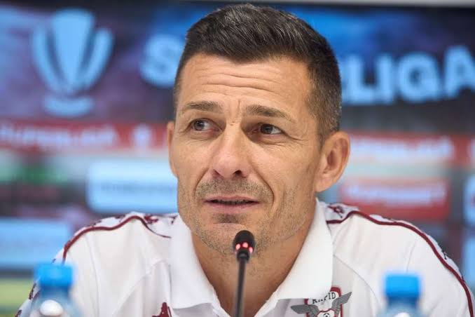 ” mă întorc” Fostul jucător al FC Rapid București, Ciprian Deac, a încheiat contractul cu CFR Cluj, promițând clubului că……