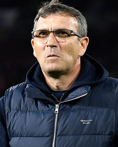 Știre de ultimă oră: Antrenorul principal al echipei FC Petrolul Ploiești, Eugen Neagoe, a fost demis cu efect imediat.