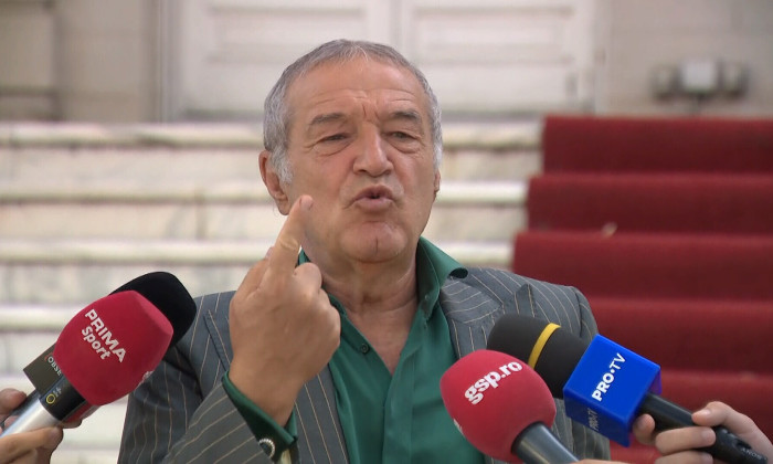 Gigi Becali i-a decis soarta lui Elias Charalambous, după ce tot stadionul i-a cerut să plece: ”Au dreptate. Demisia toți!”